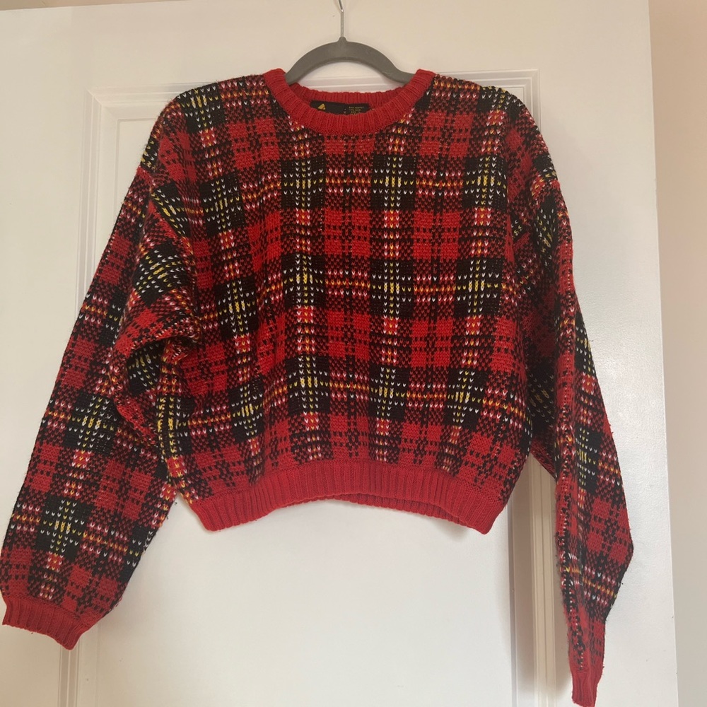 Vintage Liz Sport Cropped Red, Black, White, Yellow Sweater - Size Large
